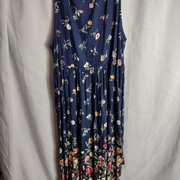 Floral maxi dress  - Picture 3 of 6